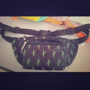Cactus fanny pack